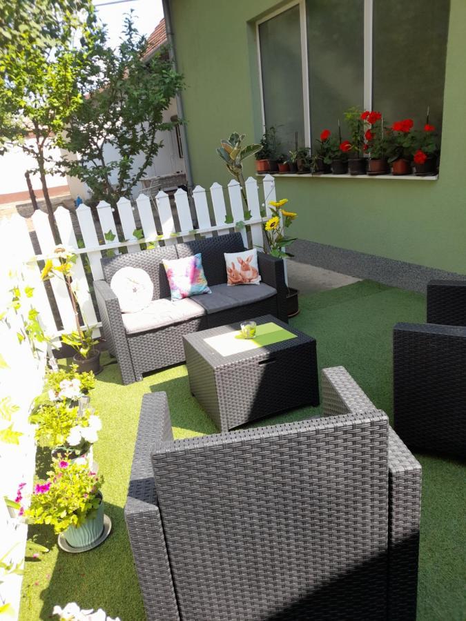 Apartman Lela 브르사츠 외부 사진